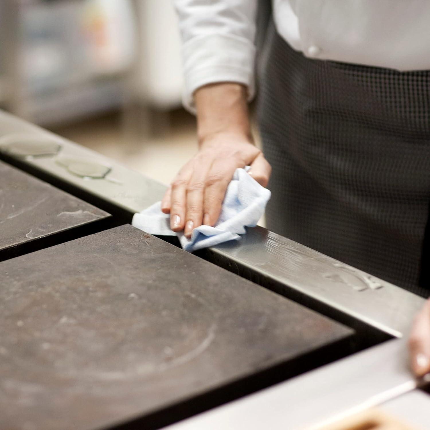 imageTork Foodservice Cleaning Towel White and Red W8 ZFold 4 x 50 Sheets 192291