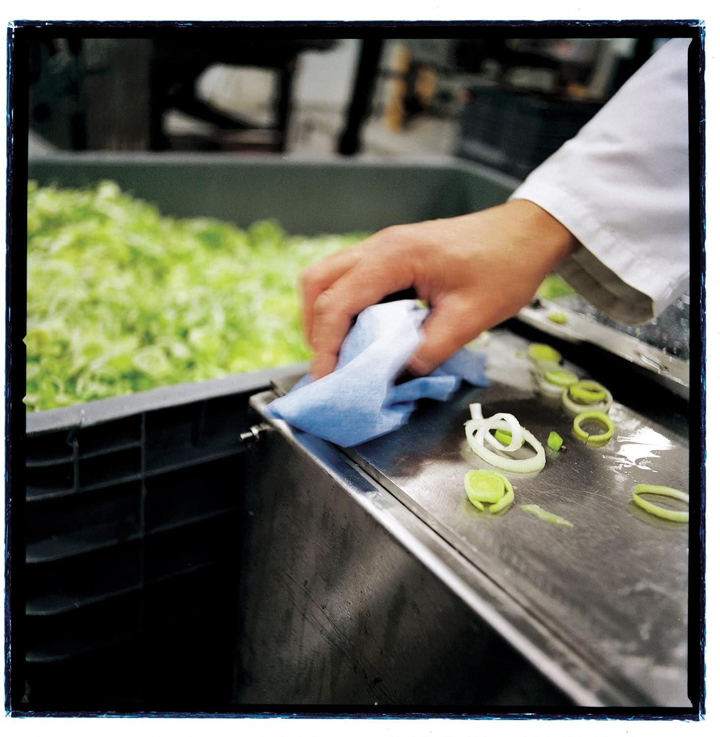 imageTork Industrial Paper Wiper Blue W24 Popup Box 10 x 90 Sheets 440245A